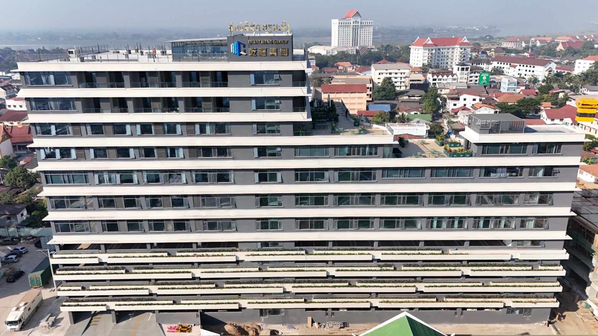 老撾中心項(xiàng)目附樓通過(guò)竣工驗(yàn)收