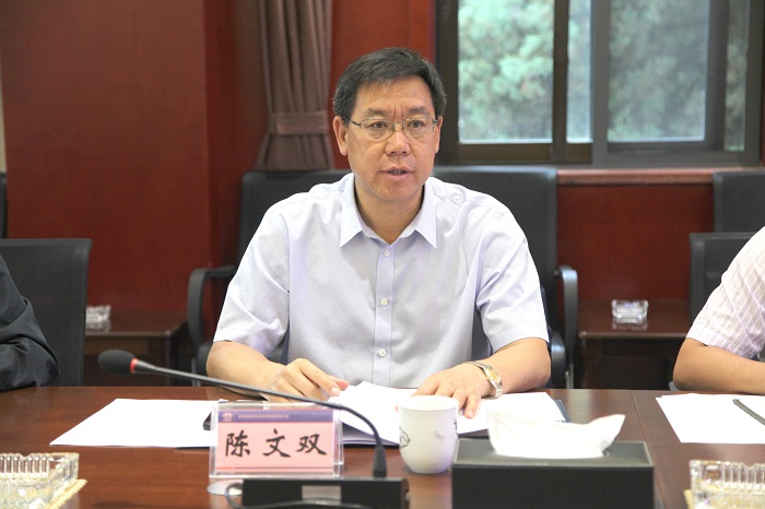 陳文雙到五公司開展“不忘初心 牢記使命”專題學習調研