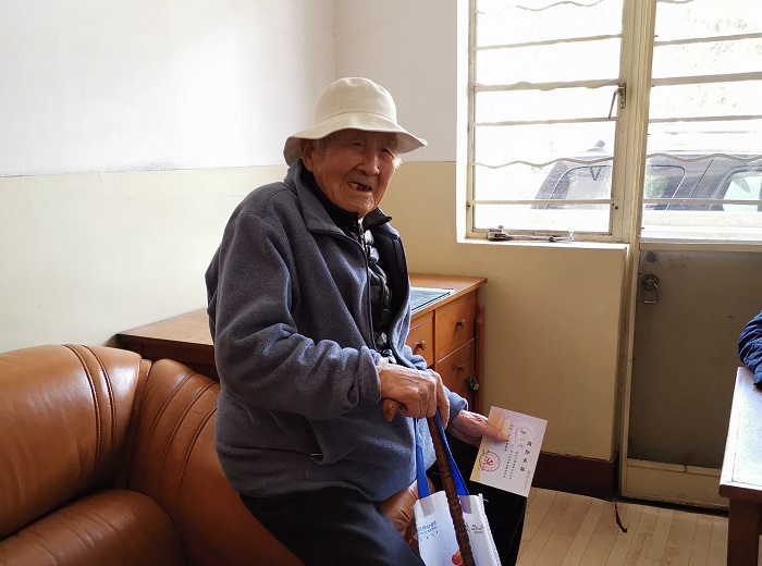 集團(tuán)機(jī)關(guān)離休一支部8名黨員捐款26300元支持疫情防控工作