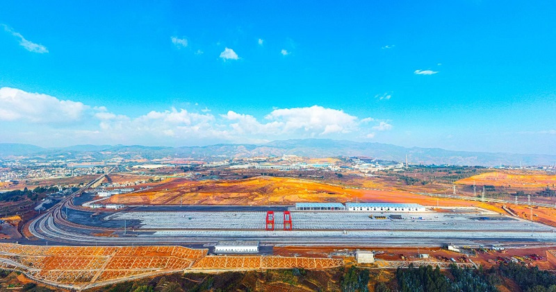 學習二十大 建功新時代丨祥云財富鐵路專用線：笛聲響處筑夢圓