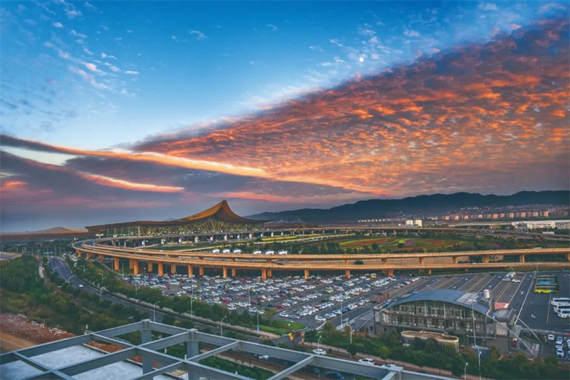 學習二十大 建功新時代丨四公司機場板塊：同心協力 啟航新征程