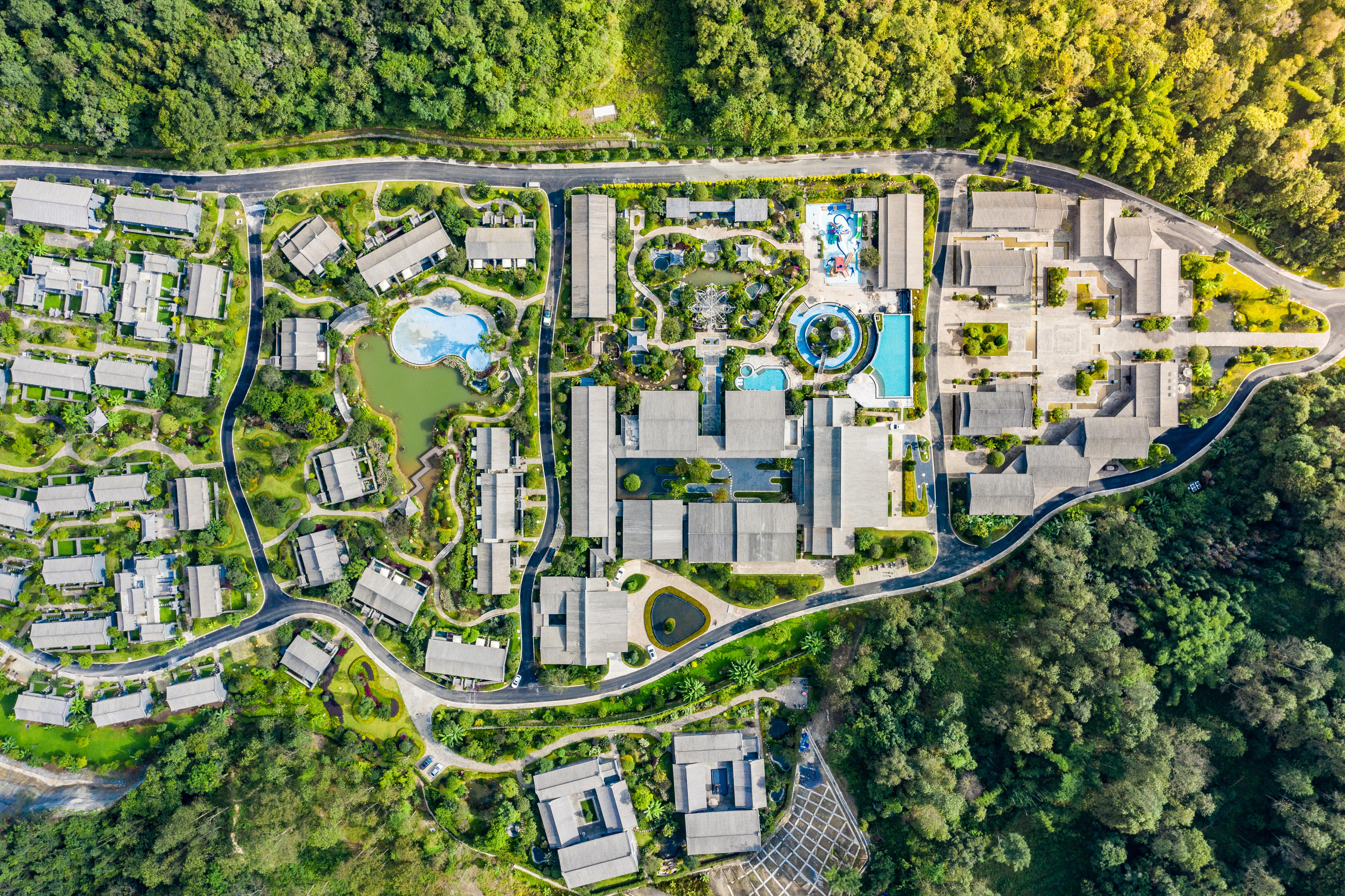 南甸伴山溫泉酒店